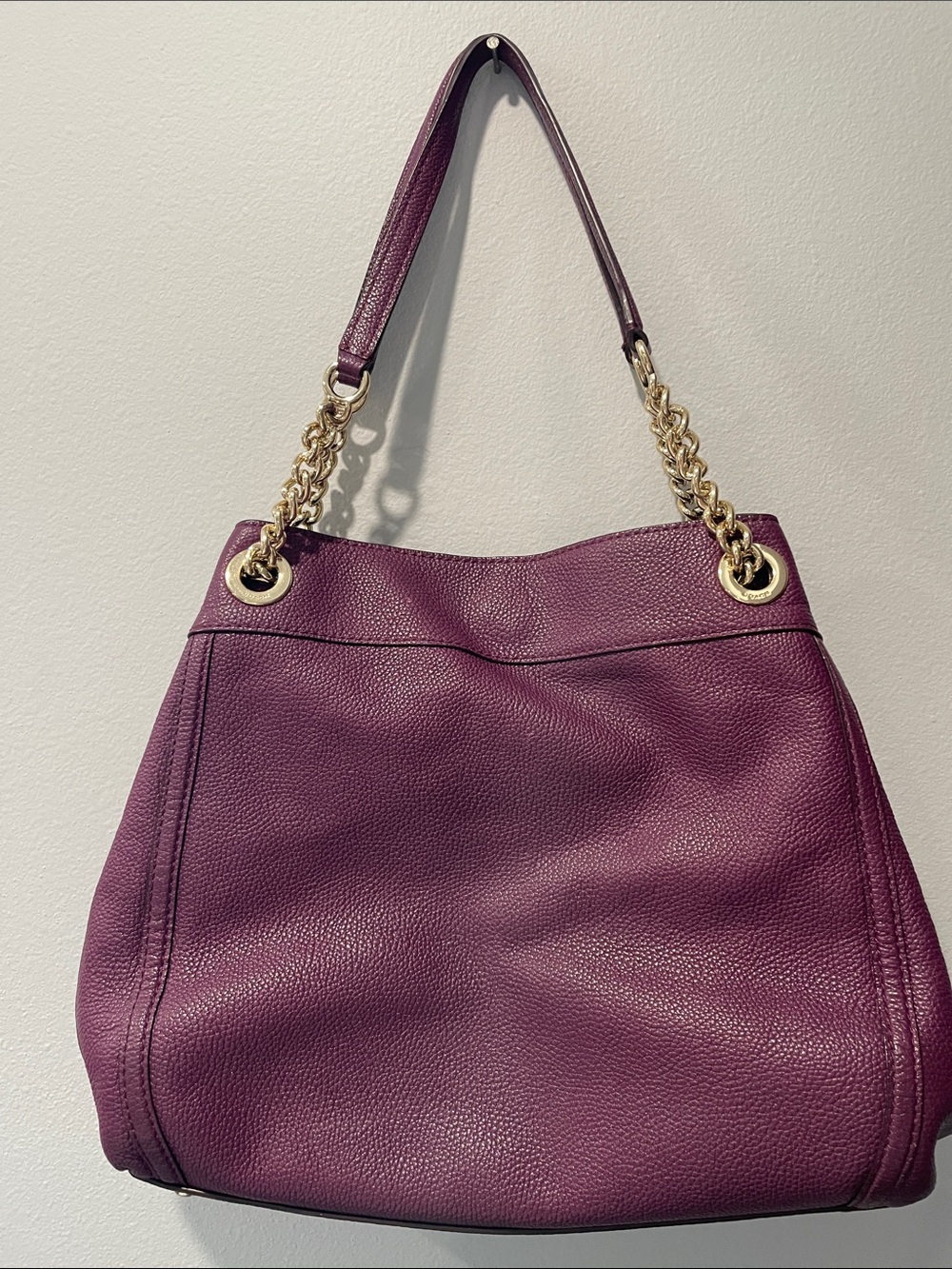 Coach Turnlock Edie Purse Pebbled Leather Shoulder Bag in Plum w/ Gold Hardware - Picture 6 of 16